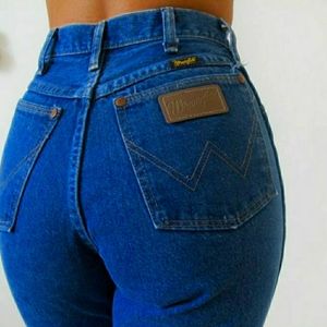 Vintage 80s Wrangler high rise straight leg jeans
